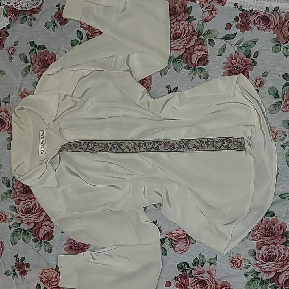 Cream button up vintage blouse with floral detail womens 12